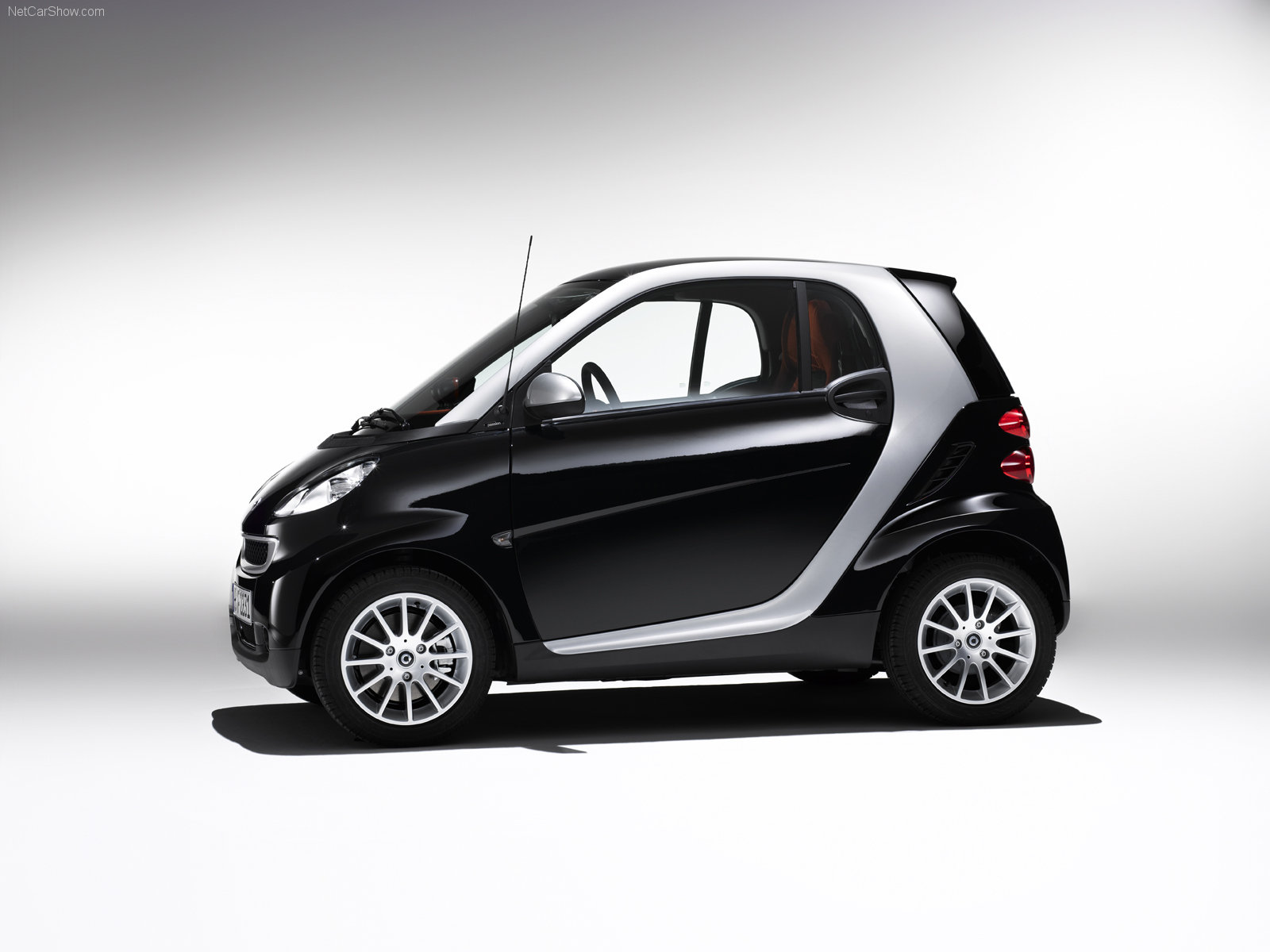 My perfect Smart Fortwo. 3DTuning probably the best car configurator!
